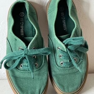 Green Canvas Lace-Up Sneakers